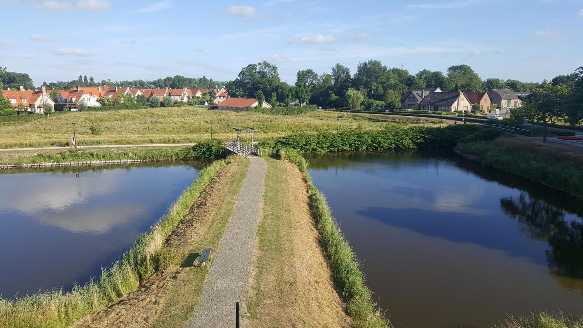 Hotel Le Provencal Sluis Zewnętrze zdjęcie
