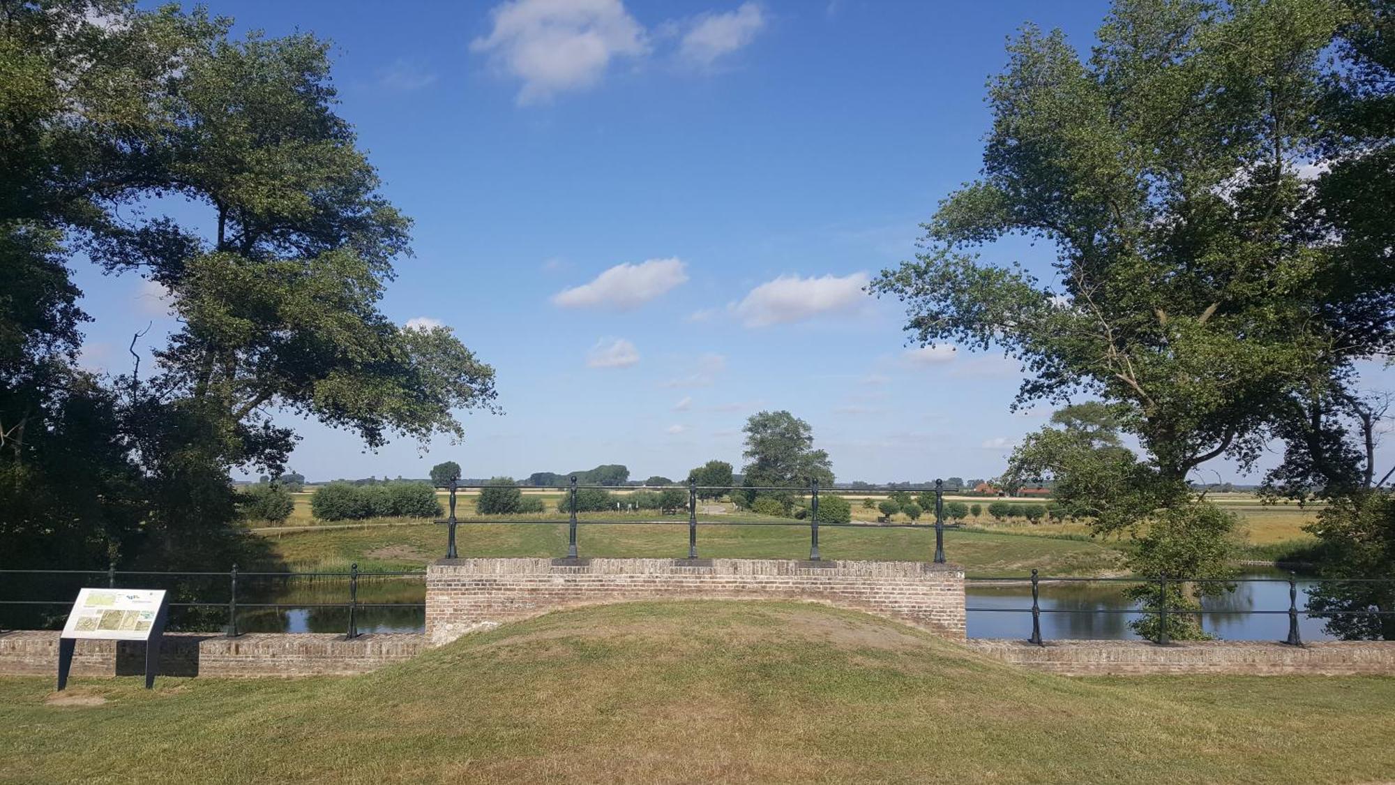Hotel Le Provencal Sluis Zewnętrze zdjęcie